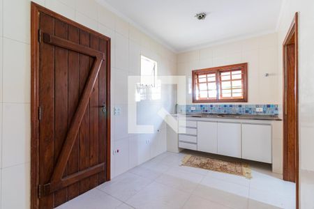 Casa para alugar com 300m², 3 quartos e 6 vagasCozinha