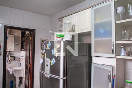 Casa à venda com 91m², 2 quartos e 2 vagascozinha