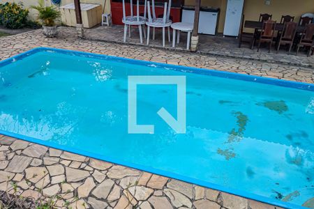 Casa à venda com 91m², 2 quartos e 2 vagaspiscina