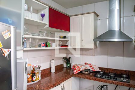 Casa à venda com 91m², 2 quartos e 2 vagascozinha