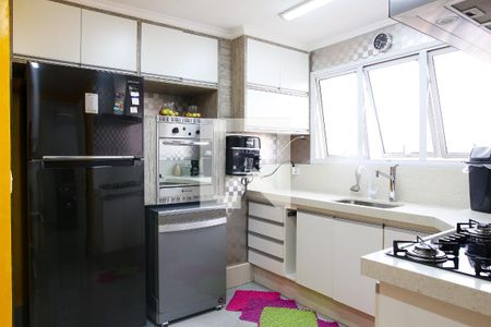 Apartamento para alugar com 133m², 3 quartos e 3 vagas Apartamento para alugar com 133m², 3 quartos e 3 vagasCozinha