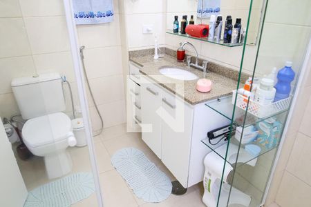 Apartamento para alugar com 133m², 3 quartos e 3 vagas Apartamento para alugar com 133m², 3 quartos e 3 vagasBanheiro da Suite