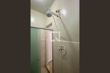 Banheiro de casa para alugar com 1 quarto, 35m² em Vila Gumercindo, São Paulo