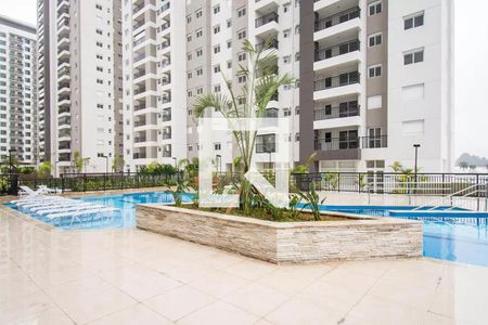 Apartamento à venda com 120m², 2 quartos e 2 vagas Apartamento à venda com 120m², 2 quartos e 2 vagasÁrea comum - Piscina