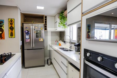 Apartamento à venda com 120m², 2 quartos e 2 vagas Apartamento à venda com 120m², 2 quartos e 2 vagasCozinha