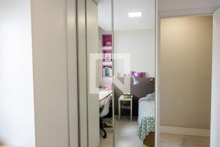 Apartamento à venda com 120m², 2 quartos e 2 vagas Apartamento à venda com 120m², 2 quartos e 2 vagasSuíte 1