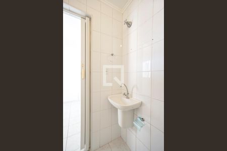 Casa à venda com 147m², 4 quartos e 2 vagasBanheiro de serviço