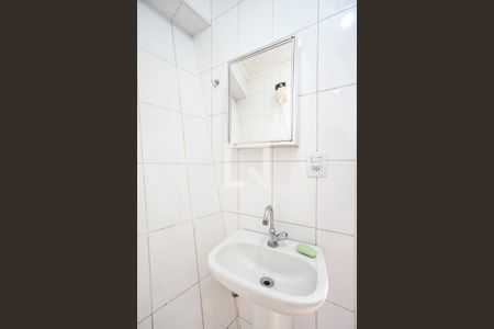 Casa à venda com 147m², 4 quartos e 2 vagasBanheiro de serviço