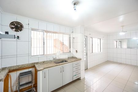 Casa à venda com 147m², 4 quartos e 2 vagasCozinha