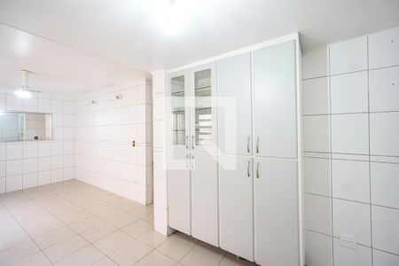 Casa à venda com 147m², 4 quartos e 2 vagasCozinha