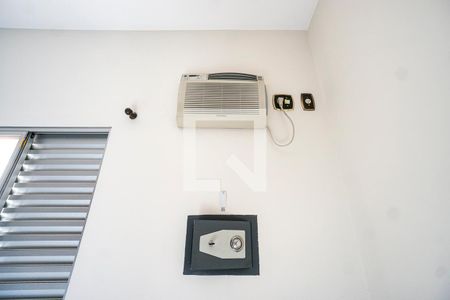 Casa à venda com 147m², 4 quartos e 2 vagasAr condicionado