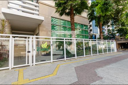 Apartamento à venda com 98m², 2 quartos e 1 vagaFachada