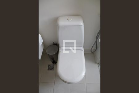 Apartamento à venda com 285m², 3 quartos e 4 vagas Apartamento à venda com 285m², 3 quartos e 4 vagasBanheiro da Suíte