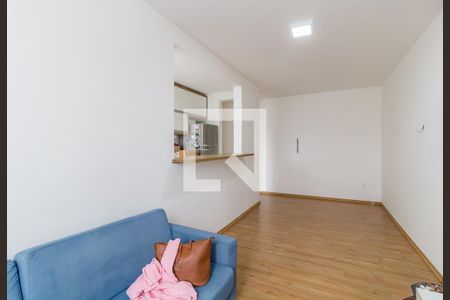 Sala de apartamento para alugar com 2 quartos, 55m² em Vila Mogilar, Mogi das Cruzes