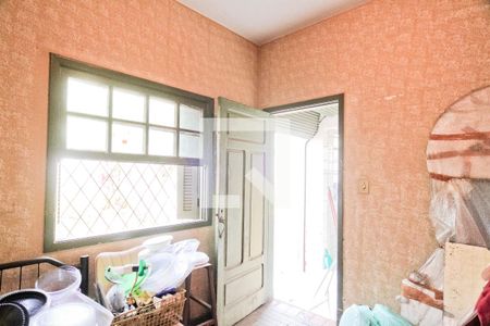 Casa à venda com 250m², 3 quartos e 6 vagas Casa à venda com 250m², 3 quartos e 6 vagasQuarto de Serviço