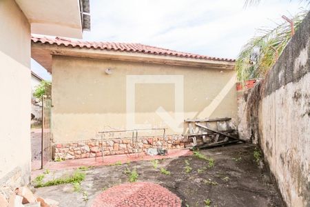 Casa à venda com 250m², 3 quartos e 6 vagas Casa à venda com 250m², 3 quartos e 6 vagasÁrea Externa