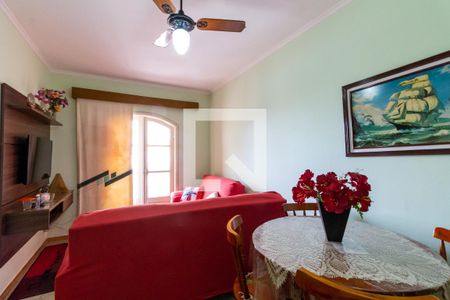 Sala de apartamento para alugar com 2 quartos, 84m² em Tupi, Praia Grande