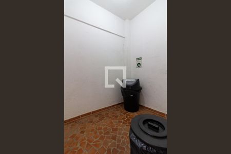 Apartamento para alugar com 84m², 2 quartos e 1 vagaLixeira do andar