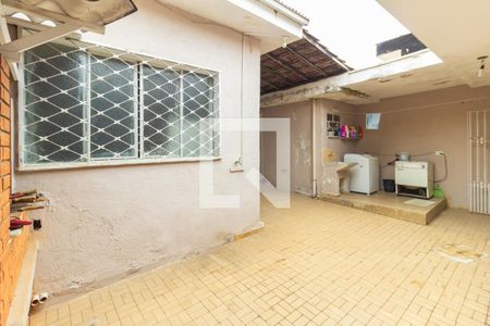Casa à venda com 247m², 5 quartos e 2 vagasQuintal 