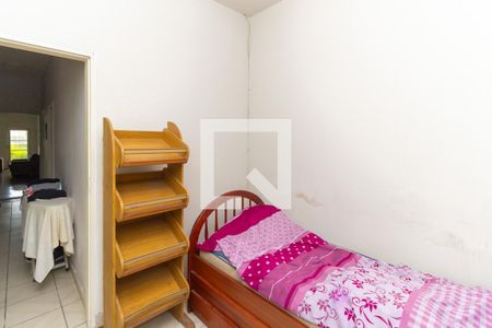 Casa à venda com 247m², 5 quartos e 2 vagasQuarto 3