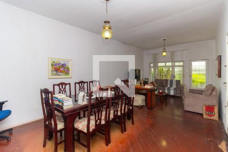 Sala de casa à venda com 5 quartos, 200m² em Vila Monumento, São Paulo