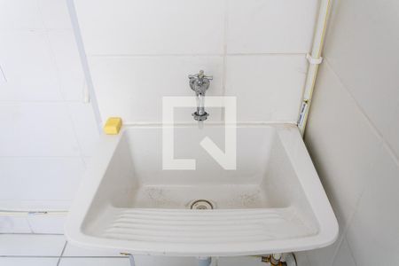 Apartamento para alugar com 42m², 2 quartos e sem vaga Apartamento para alugar com 42m², 2 quartos e sem vagaCozinha e Área de Serviço