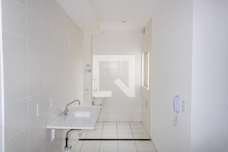 Apartamento para alugar com 42m², 2 quartos e sem vaga Apartamento para alugar com 42m², 2 quartos e sem vagaCozinha e Área de Serviço