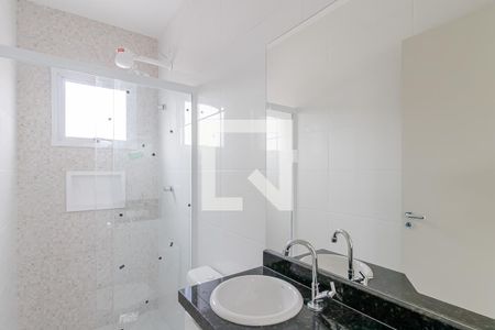Banheiro  de apartamento para alugar com 1 quarto, 32m² em Bosque da Saúde, São Paulo