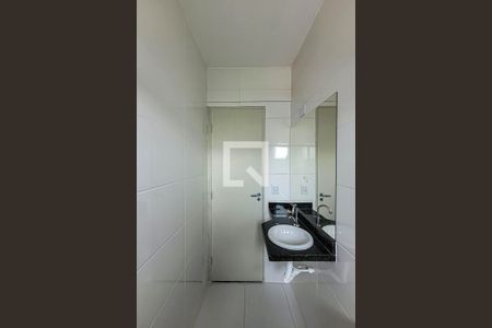 Banheiro de apartamento para alugar com 1 quarto, 32m² em Bosque da Saúde, São Paulo