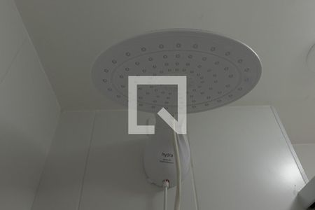 Banheiro de apartamento para alugar com 1 quarto, 26m² em Pinheiros, São Paulo