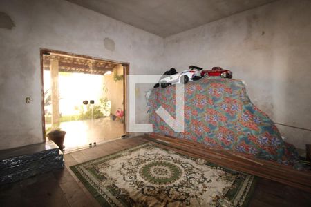 Casa à venda com 390m², 4 quartos e 3 vagasSala de TV