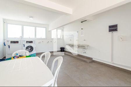 Studio para alugar com 25m², 1 quarto e sem vaga Studio para alugar com 25m², 1 quarto e sem vagaLavanderia