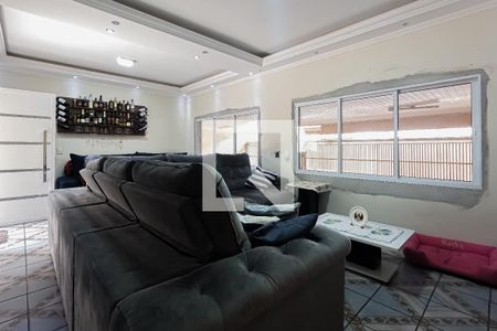 Sala de casa à venda com 4 quartos, 430m² em Jardim Santa Clara, Guarulhos