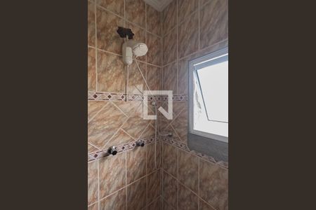 Casa à venda com 430m², 4 quartos e 5 vagasBanheiro 2