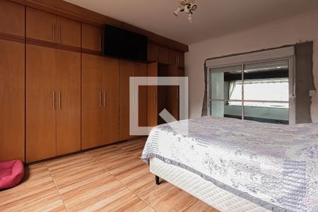 Casa à venda com 430m², 4 quartos e 5 vagasSuíte 2