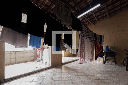 Casa à venda com 430m², 4 quartos e 5 vagasÁrea de Serviço