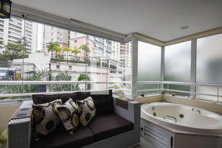 Varanda de apartamento à venda com 2 quartos, 79m² em Vila Suzana, São Paulo