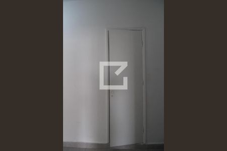 Corredor de apartamento para alugar com 2 quartos, 120m² em Novo Taquaral, Campinas