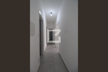 Corredor de apartamento para alugar com 2 quartos, 120m² em Novo Taquaral, Campinas