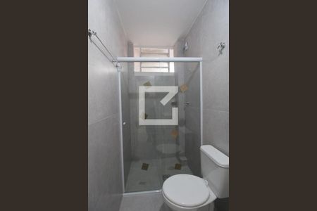 Apartamento para alugar com 120m², 2 quartos e sem vagaBanheiro