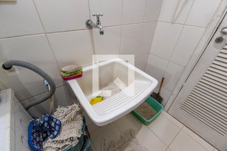 Apartamento à venda com 72m², 2 quartos e 1 vagaÁrea de Serviço