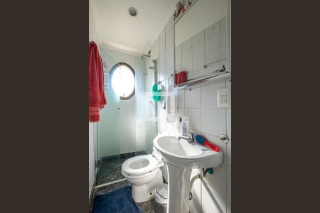 Apartamento à venda com 394m², 4 quartos e 5 vagas Apartamento à venda com 394m², 4 quartos e 5 vagasÁrea de Serviço - Banheiro