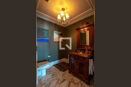 Apartamento à venda com 394m², 4 quartos e 5 vagas Apartamento à venda com 394m², 4 quartos e 5 vagasLavabo