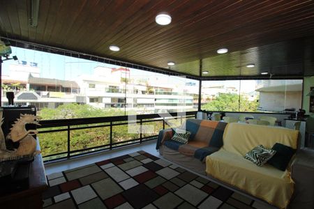 Varanda de apartamento à venda com 4 quartos, 210m² em R dos Bandeirantes, Rio de Janeiro