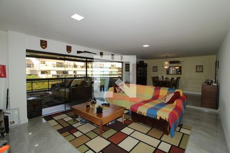Sala de apartamento à venda com 4 quartos, 210m² em R dos Bandeirantes, Rio de Janeiro
