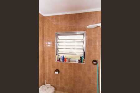 Casa à venda com 180m², 3 quartos e 2 vagasBanheiro 1