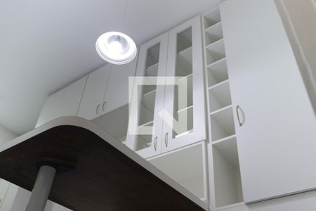Apartamento à venda com 82m², 2 quartos e 1 vagaCozinha - Armários