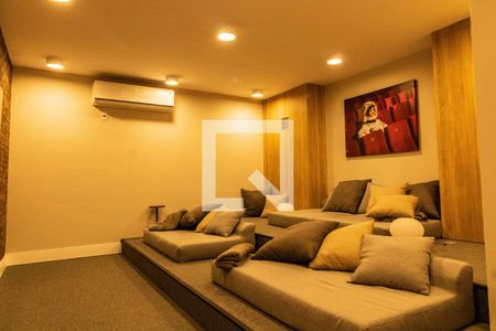 Studio à venda com 24m², 1 quarto e sem vaga Studio à venda com 24m², 1 quarto e sem vagaÁrea comum - cinema