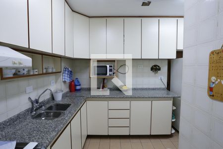 Apartamento à venda com 78m², 2 quartos e 1 vagaCozinha