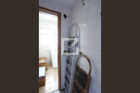 Apartamento à venda com 78m², 2 quartos e 1 vagaBanheiro de Serviço